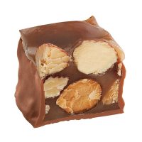 Milk Almond Square<br /><br /><i>Roasted almonds and vanilla caramel clad in milk chocolate with a chewy caramel top</i>